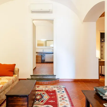 And Stylish Livourne