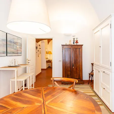 And Stylish Apartment