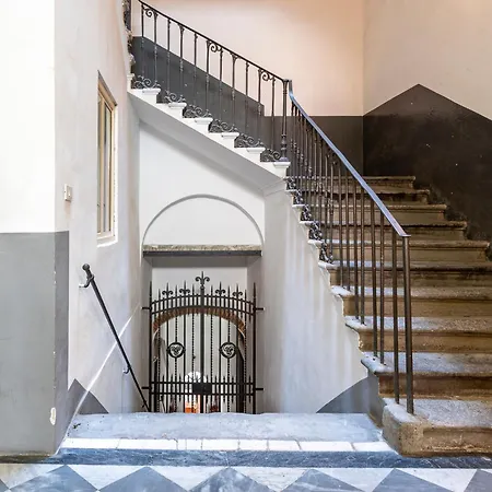 And Stylish Appartement Livourne